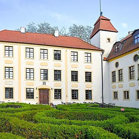 Aparthotel Zamek W Krokowej 3*