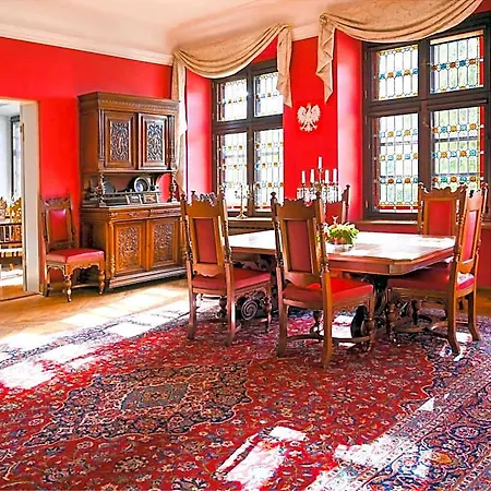 Aparthotel Zamek W Krokowej 3*