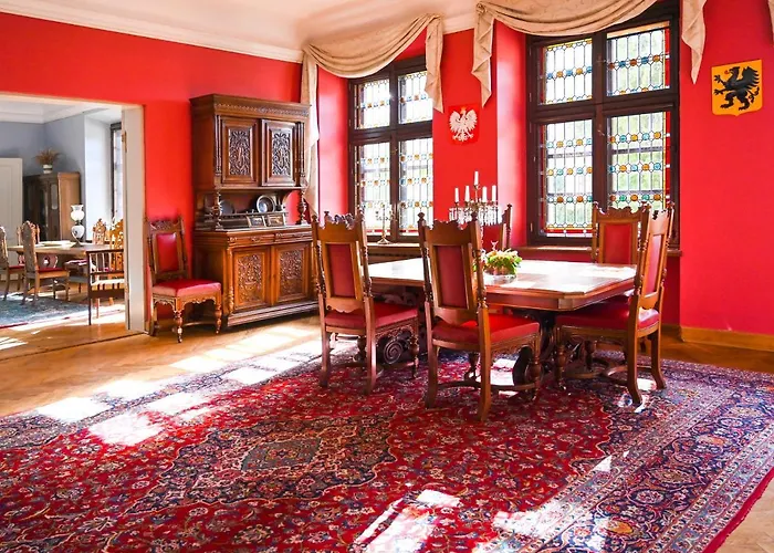 Zamek W Krokowej Aparthotel 3*