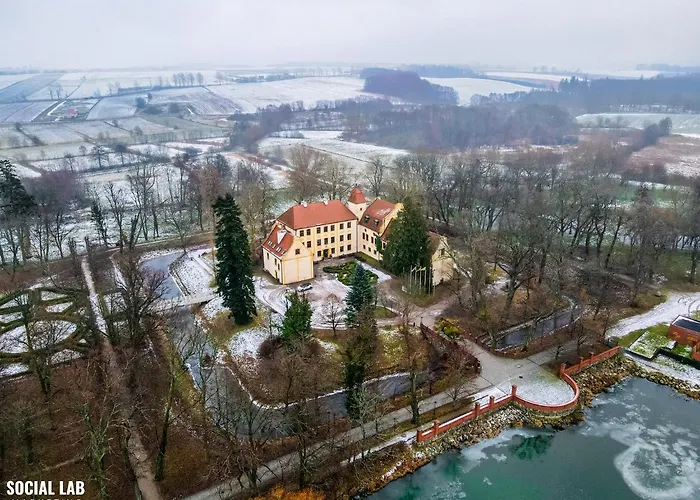 Aparthotel Zamek W Krokowej 3*